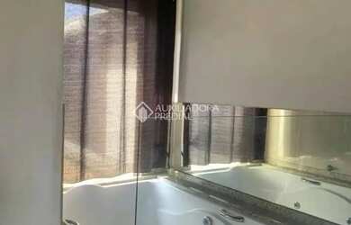 Imagem 10: Residência com 4 quartos, hidromassagem, churrasqueira e piscina