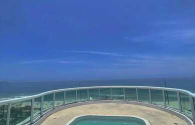 Imagem: O apartamento na cobertura possui 3 Dormitórios, 5 Banheiros