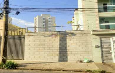 Imagem: O terreno possui 470m² de Área e está localizado em Jardim