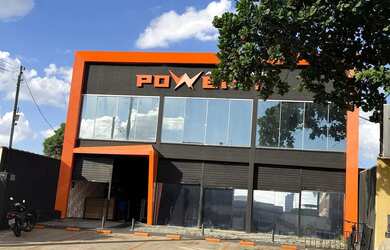 Imagem: O depósito possui 4 Vagas na garagem, 468m² de Área e está