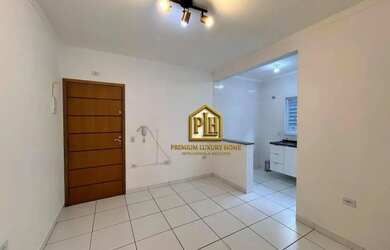 Imagem: O apartamento possui 2 Dormitórios, 1 Banheiro, 1 Vaga na garagem