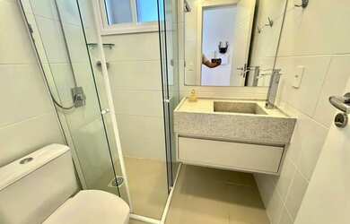 Imagem 13: 3 dormitórios mobiliado e decorado com sacada de frente na Zona Nova...