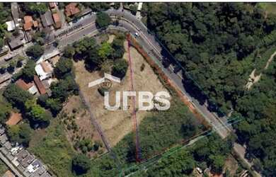 Imagem: O terreno possui 11.270m² de Área e está localizado em Jardim