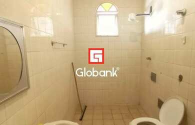 Imagem 3: Casa em Montes Claros, no bairro Conjunto Cristo Rei, à venda