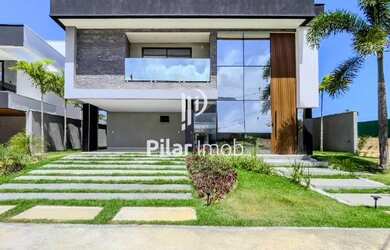 Imagem: A casa em condomínio possui 5 Dormitórios, 5 Banheiros, 4