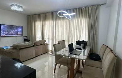 Imagem: O apartamento possui 3 Dormitórios, 2 Banheiros, 2 Vagas na