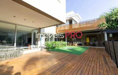 Imagem 4: Descubra a Elegância: Sua Casa dos Sonhos em Alto de Pinheiros