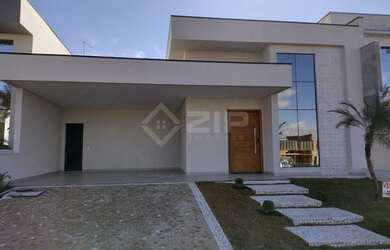 Imagem: A casa em condomínio possui 3 Dormitórios, 5 Banheiros, 4