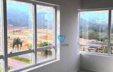 Imagem: O depósito possui 1 Vaga na garagem, 39m² de Área e está