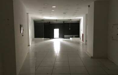 Imagem: O depósito possui 250m² de Área e está localizado em Copacabana