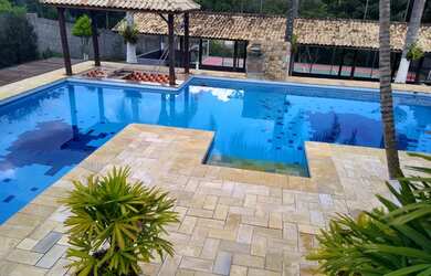 Imagem: A fazenda possui 4.000m² de Área e está localizado em Mairinque