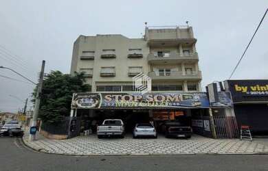 Imagem: O depósito possui 5 Vagas na garagem, 603m² de Área e está