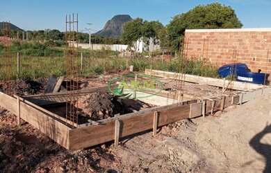 Imagem: O terreno possui 600m² de Área e está localizado em Jardim