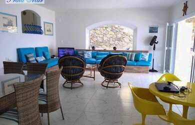 Imagem: A casa em condomínio possui 3 Dormitórios, 3 Banheiros, 3