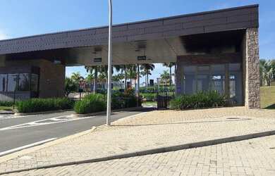 Imagem: O terreno possui 1.734m² de Área e está localizado em Loteamento