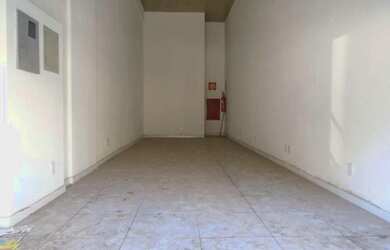 Imagem: O depósito para alugar possui e está localizado em Buritis