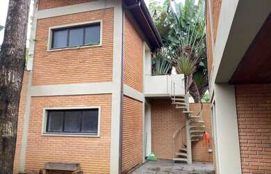 Imagem 9: Casa no Butantã. Churrasqueira, Varanda, Área de serviçoeLareira