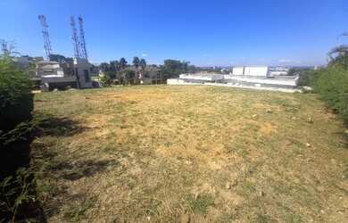 Imagem: O terreno possui 601m² de Área e está localizado em Jardim