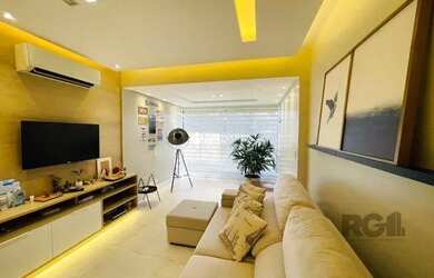 Imagem: O apartamento possui 3 Dormitórios, 2 Banheiros, 2 Vagas na