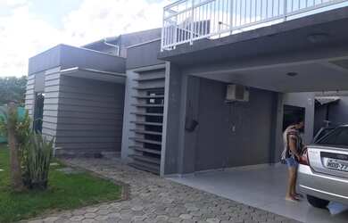 Imagem 4: Aluguel anual. Churrasqueira, Área de serviço, 100m² de Áreae2 Vagas...