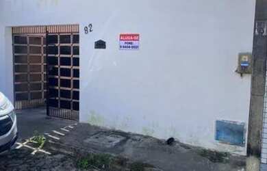 Imagem: Casa na Jurema com garagem