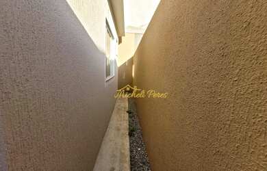 Imagem 13: Excelente casa linear com terraço, a uma quadra da rodovia, com 3 quartos...