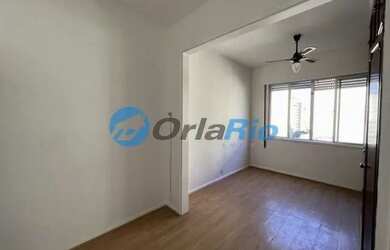 Imagem: A kitnet possui 1 Banheiro, 30m² de Área e está localizado