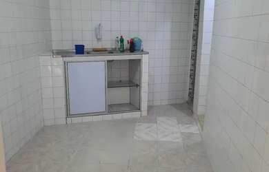 Imagem: A casa possui 2 Dormitórios, 1 Banheiro, 60m² de Área e