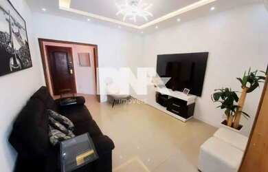 Imagem: O apartamento possui 3 Dormitórios, 2 Banheiros, 100m² de