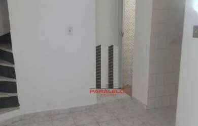 Imagem: A casa possui 2 Dormitórios, 1 Banheiro, 75m² de Área e