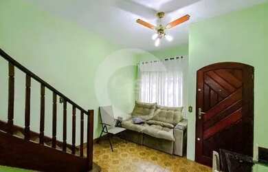 Imagem: A casa possui 2 Dormitórios, 1 Banheiro e 80m² de Área e