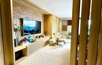 Imagem 4: Alto Luxo e conforto. Piscina, Ar-condicionado, Guarda roupae156m² de...