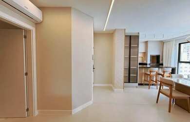 Imagem 8: Apartamento novo e mobiliado com 3 suítes na Meia Praia central Lazer...