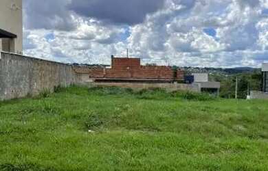 Imagem 1: INCRÍVEL LOTE PLANO ,JARDINS PORTO, SENADOR CANEDO. BARATO DEMAIS