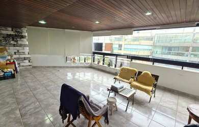 Imagem: O apartamento possui 3 Dormitórios, 4 Banheiros, 2 Vagas na