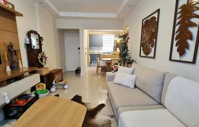 Imagem: O apartamento possui 2 Dormitórios, 2 Banheiros, 1 Vaga na