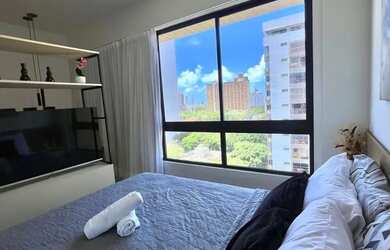 Imagem: O apartamento possui 1 Dormitório, 1 Banheiro, 1 Vaga na garagem