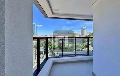 Imagem: O depósito para alugar possui 1 Vaga na garagem e 42m² de