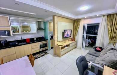 Imagem: O apartamento possui 2 Dormitórios, 2 Banheiros, 2 Vagas na