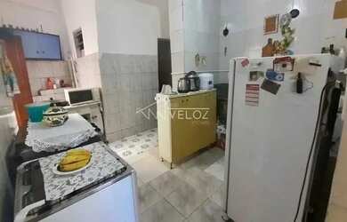 Imagem: O apartamento possui 2 Dormitórios, 1 Banheiro, 58m² de Área