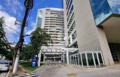 Imagem: O depósito possui 1 Vaga na garagem e 68m² de Área e está