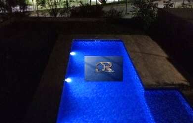 Imagem: A casa em condomínio possui 4 Dormitórios, 5 Banheiros, 4