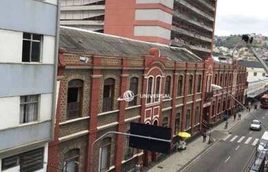 Imagem: O apartamento possui 2 Dormitórios, 1 Banheiro, 64m² de Área