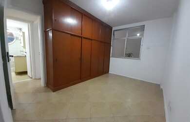 Imagem 7: Apartamento frente, claro, arejado, vista livre