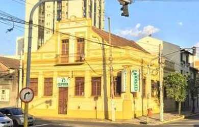 Imagem: A casa possui 2 Banheiros e 80m² de Área e está localizado