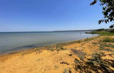 Imagem: O terreno possui 800m² de Área e está localizado em Plano