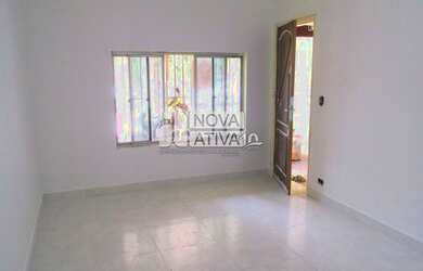 Imagem: A casa para alugar possui 2 Dormitórios, 1 Banheiro, 1 Vaga