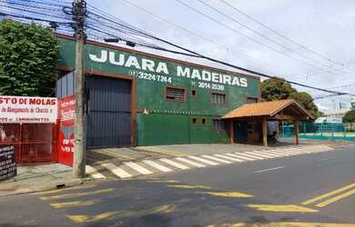 Imagem: O depósito possui 5 Vagas na garagem, 1.200m² de Área e