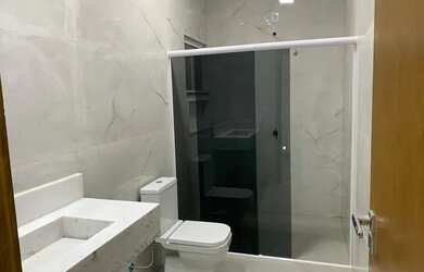 Imagem 7: Casa de condomínio para venda possui 1810 metros quadrados com 3 quartos