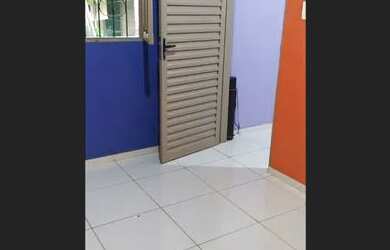 Imagem 2: Aluga-se ctt disponível depois do dia 5/8 valor 550 fora água e energia